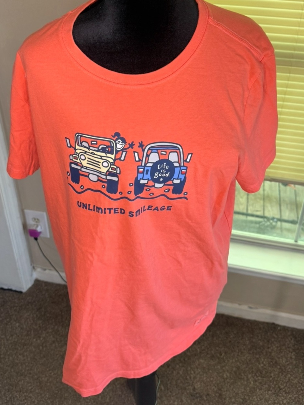 women’s tee